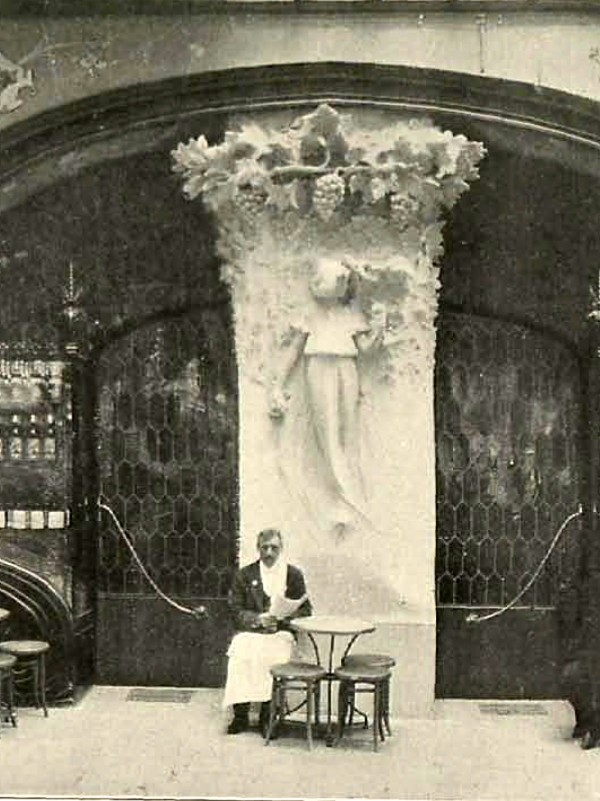 Café Torino. Fachada del Paseo de Gracia (1902)